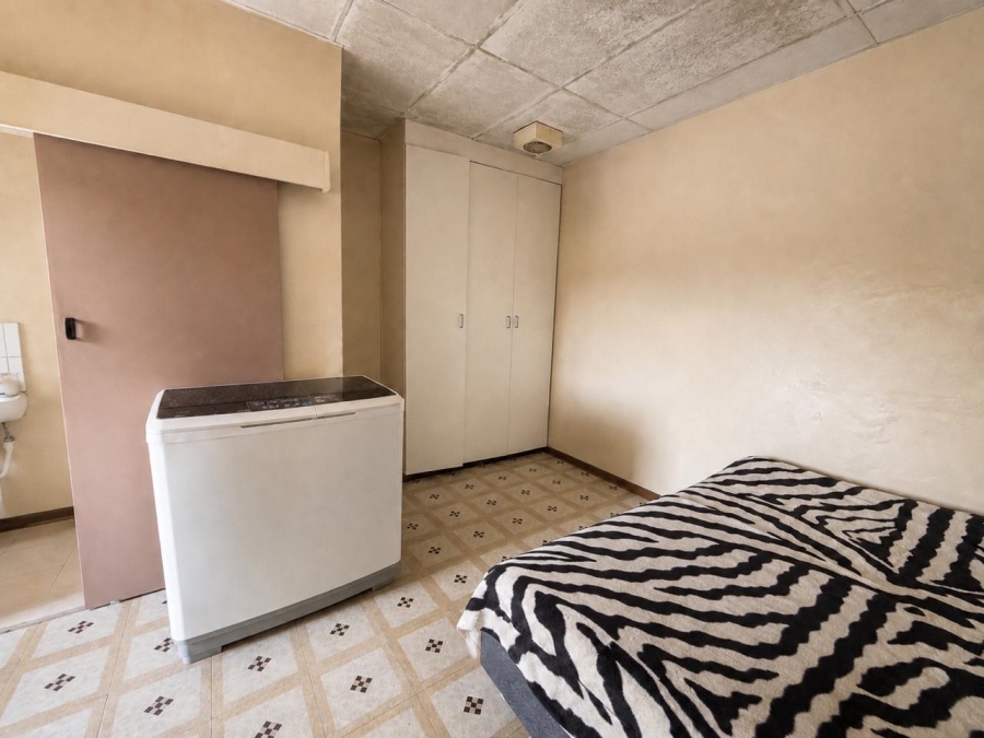 1 Bedroom Property for Sale in Willows Free State